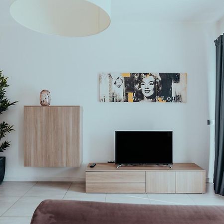 The Attico Apartment Padenghe sul Garda Ngoại thất bức ảnh