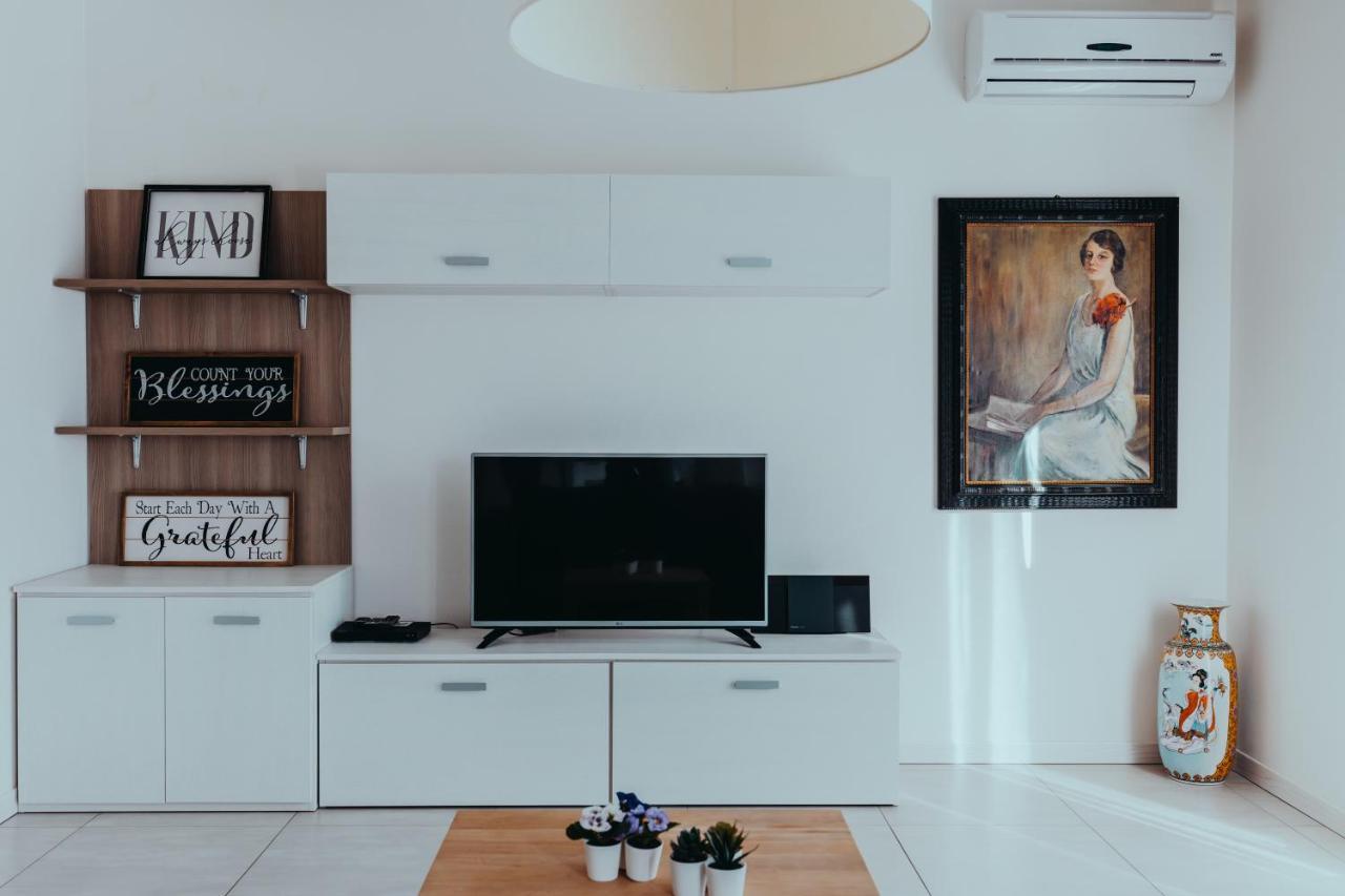 The Attico Apartment Padenghe sul Garda Ngoại thất bức ảnh