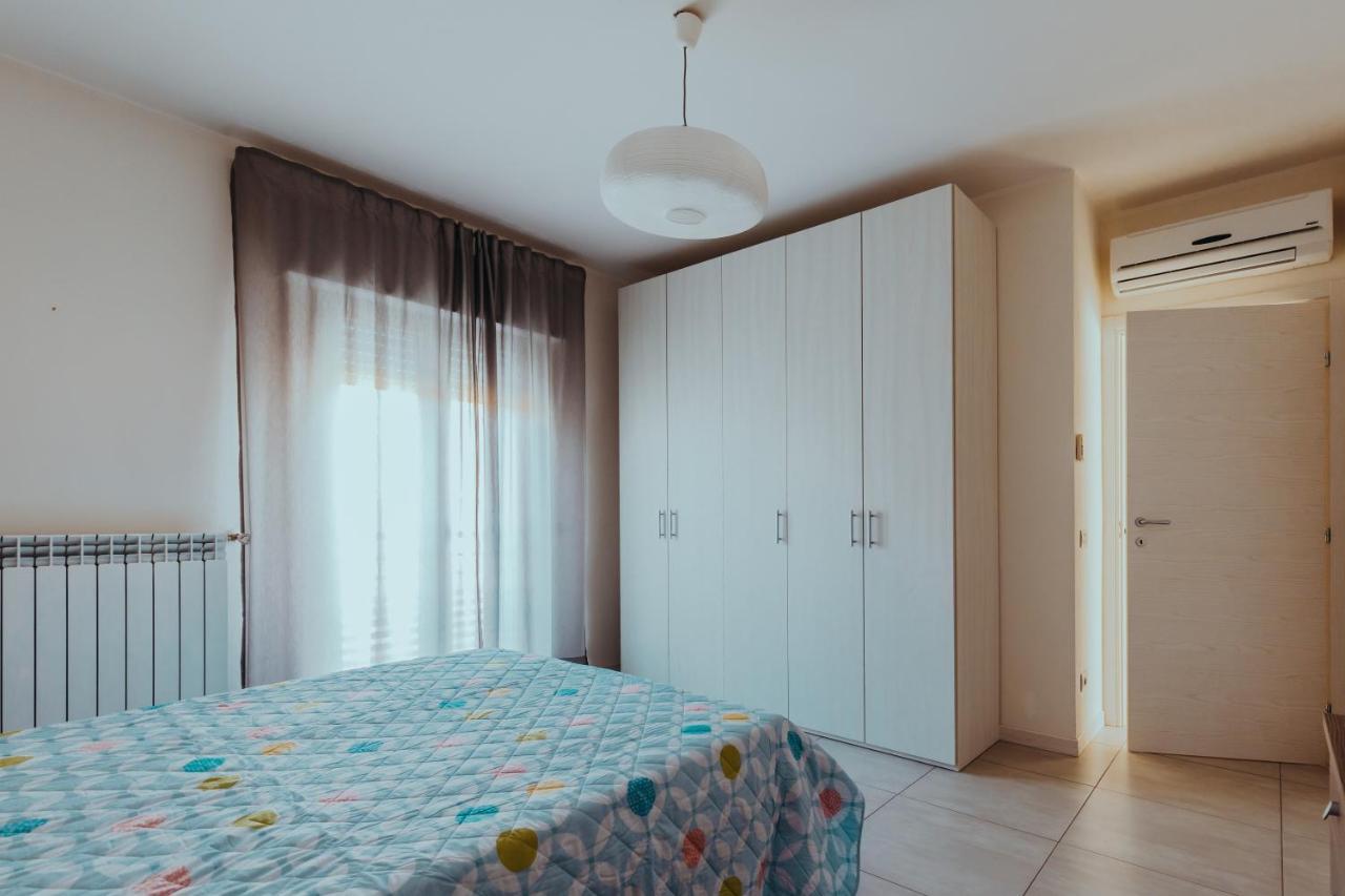 The Attico Apartment Padenghe sul Garda Ngoại thất bức ảnh