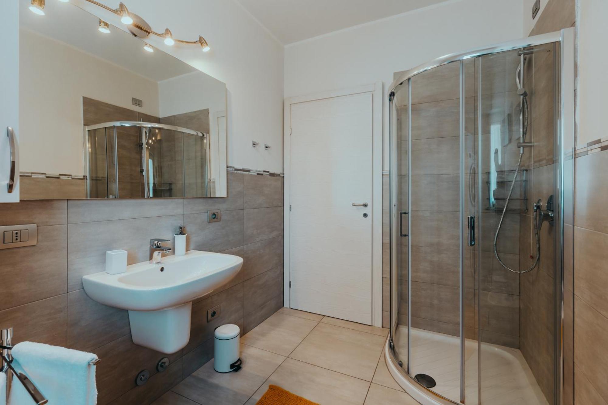 The Attico Apartment Padenghe sul Garda Ngoại thất bức ảnh